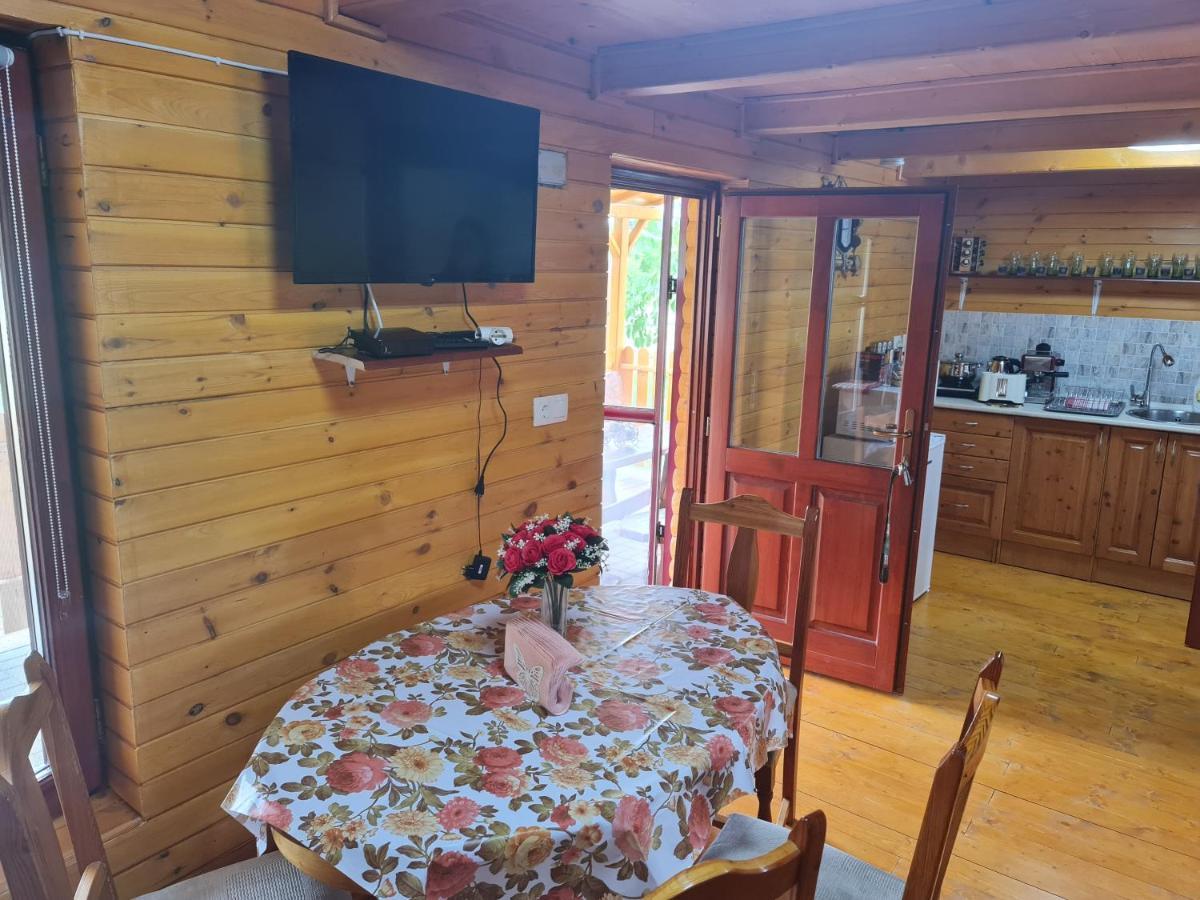Ferienwohnung Hobby Vendeghaz Kiskunmajsa Exterior foto