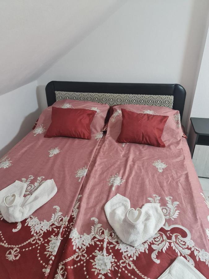 Ferienwohnung Hobby Vendeghaz Kiskunmajsa Exterior foto